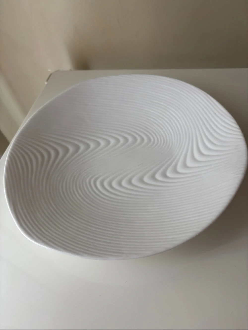 Pier 1 Textured White Ceramic Serving Plate or decorative bowl